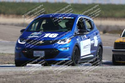 media/Sep-27-2025-24 Hours of Lemons (Sat) [[04fd3ac4ac]]/12pm (Outside Grapevine)/